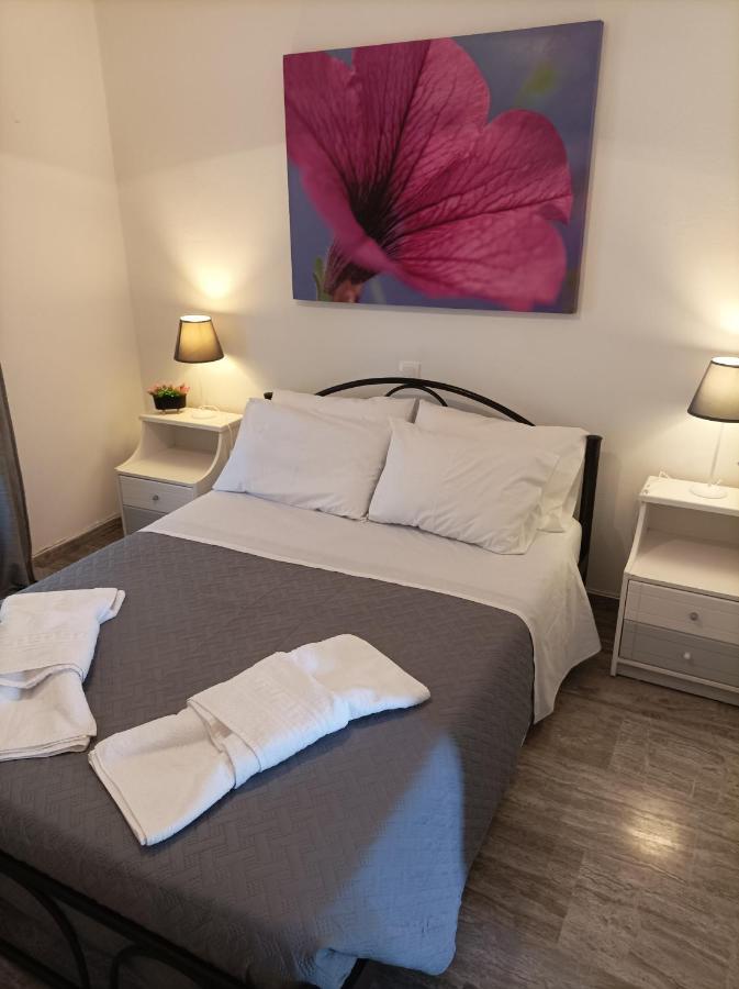 Demy'S Studio Appartement Acharavi  Buitenkant foto